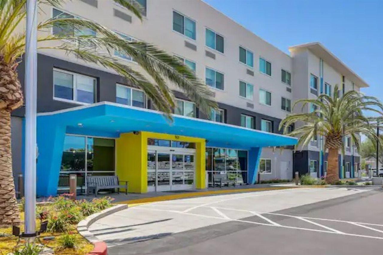 فندق Tru By Hilton لاثروب المظهر الخارجي الصورة